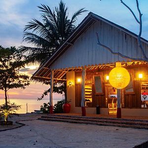 Roka Resort